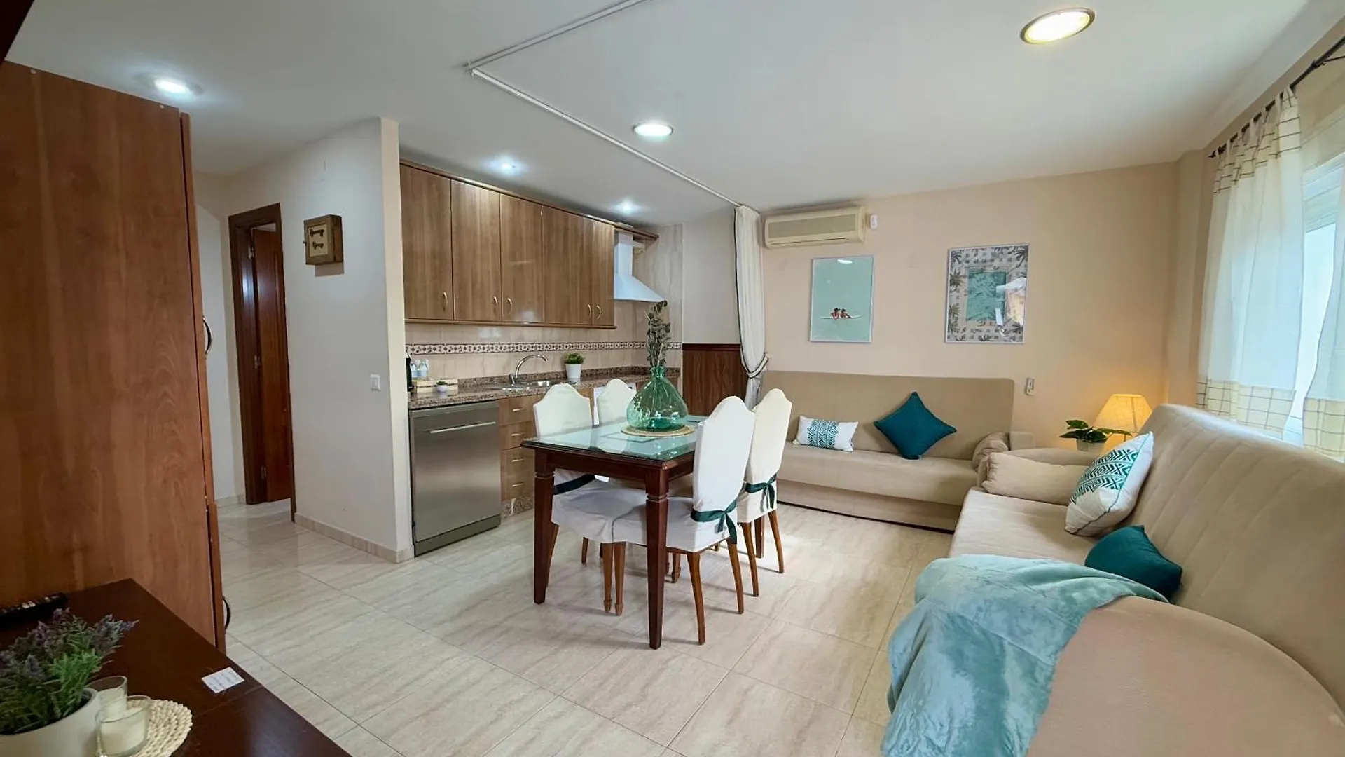 Charming Apartment Carihuela, Best Location contacts