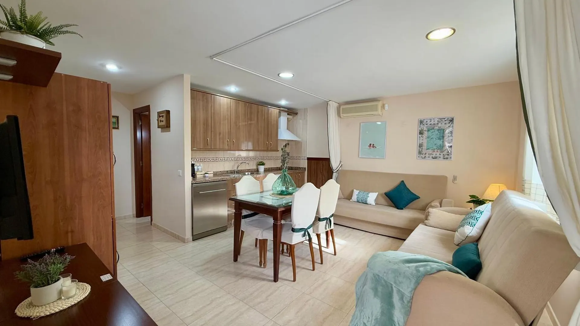 Charming Apartment Carihuela, Best Location Torremolinos