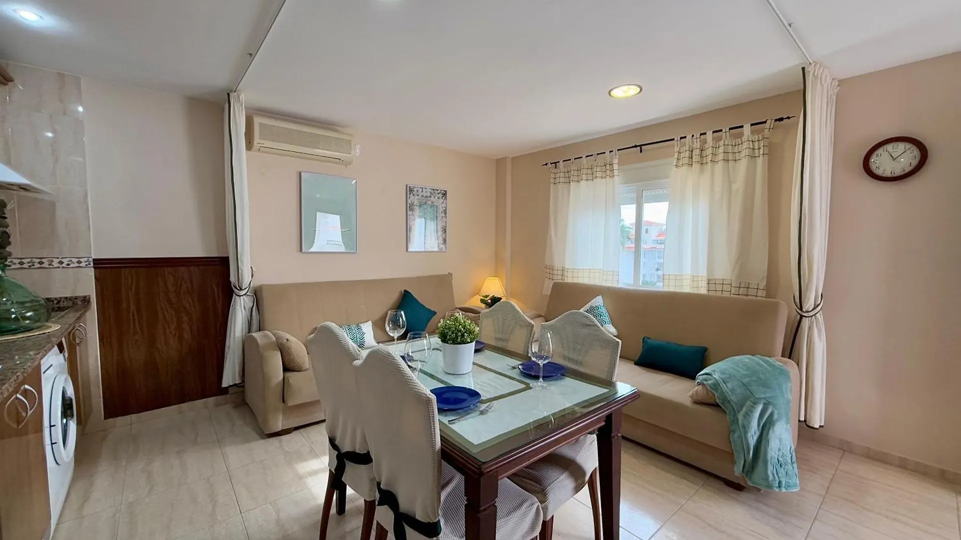 Charming Apartment Carihuela, Best Location Torremolinos Spain